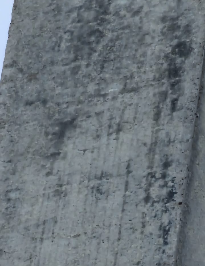 1744122938155